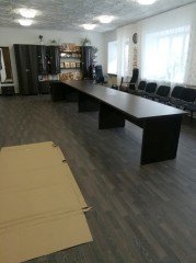 Стол для переговоров